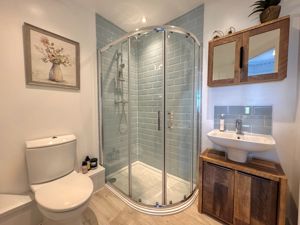 Photo 24- click for photo gallery